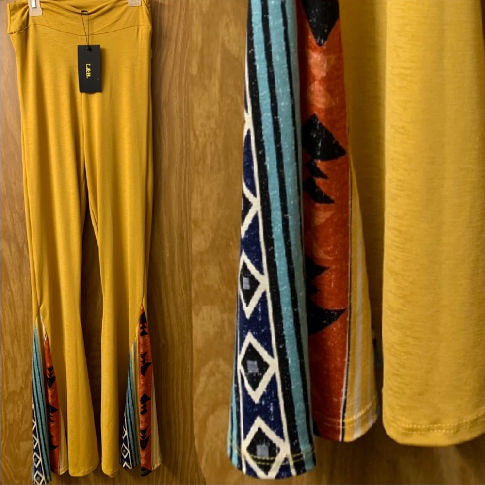L&B Medium yellow aztec flare leg pants - Picture 3 of 8